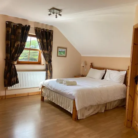 Chapel Cross House * Ballinskelligs